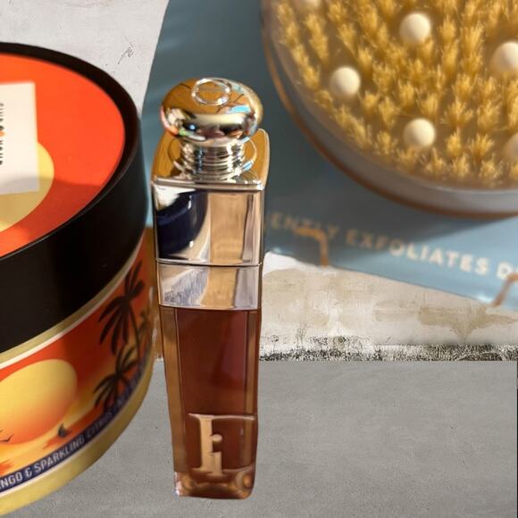 Beauty Bundle - Everything and Anything *All New* - Picture 10 of 13